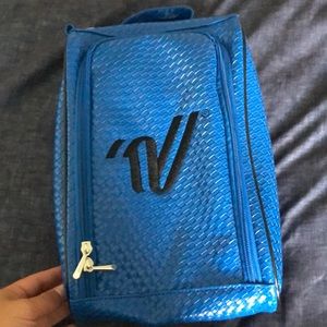 Women’s size 8.5 varsity V4S cheer shoes